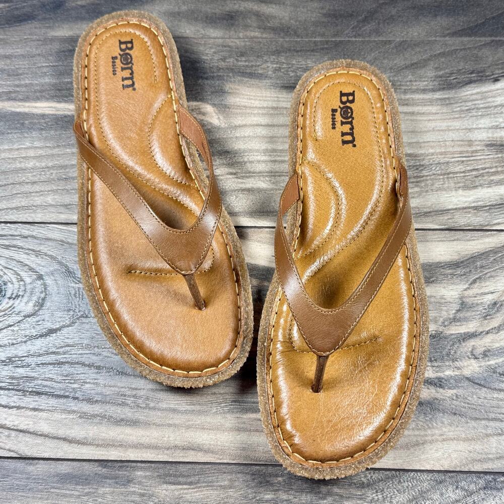 NIB Born Basic Maite 10M Tan Leather Flip Flops Comfort Flat Thong Sandals - Picture 3 of 10
